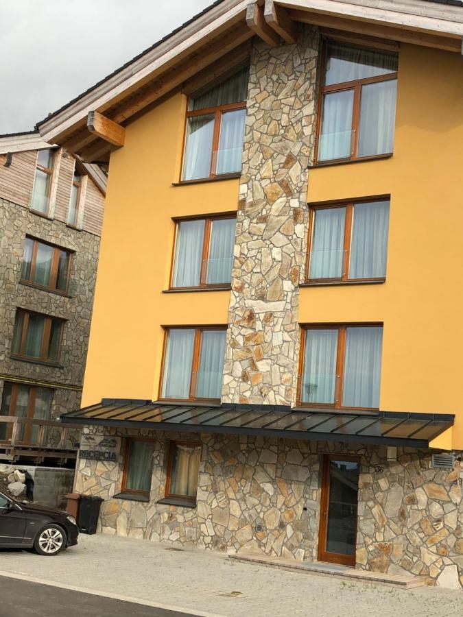 דמנובסקה דולינה Apartman Jeleni Grun Jasna מראה חיצוני תמונה